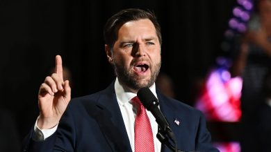Foto de JD Vance fue llamado por el gobierno británico para oponerse a él en materia de inmigración al Reino Unido.