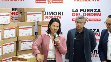 Foto de Fujimori lidera por 48.000 votos y el recuento electoral en Perú es del 99,976%