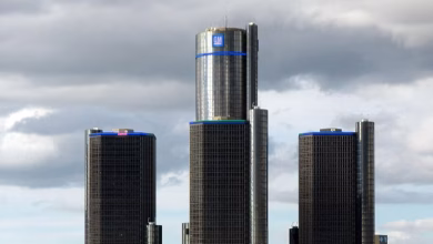 Foto de GM dice que sus autos autónomos eventualmente funcionarán como robotoxis