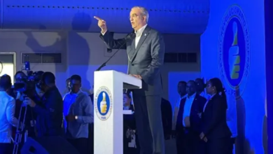 Foto de Abinadar llamó a la unidad estructural del partido y declaró: “El PRM permanecerá en el poder.