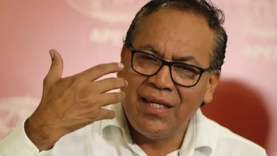 Foto de Sánchez se declaró "confiado y optimista" pero pidió esperar hasta que finalice el proceso de investigación en Perú.