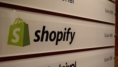 Foto de TrustPilot incorpora sus reseñas en las tiendas Shopify a medida que la búsqueda por IA remodela las compras en línea