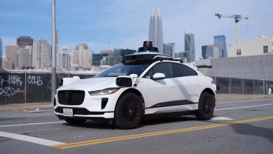Foto de Waymo lanza una suscripción de $29,99 al mes para sus usuarios más frecuentes de Robotaxi