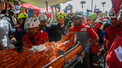 Foto de Hernán Gil fue rescatado tras ocho días bajo los escombros