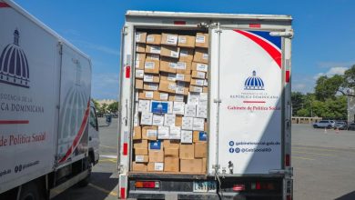Foto de Ministerio de Política Social entrega medicamentos para apoyar la Operación Quisquea Solidaria 2026 a favor de Venezuela