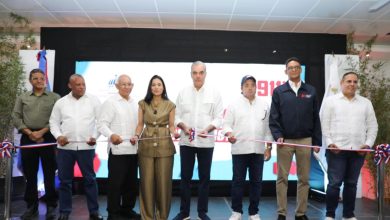 Foto de Luis Abinada inauguró el sistema 911 en Montecristi y amplió cobertura nacional