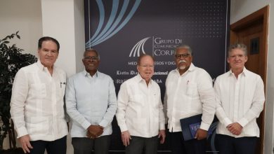 Foto de Discurso del Periódico Hoy: Fue la despedida de Bienvenido Álvarez Vega y la bienvenida de Rolando Guzmán