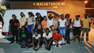 Foto de 126 haitianos arrestados en operación del ejército en Dazaban