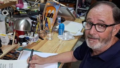Foto de Un español pasó más de seis años copiando 'Don Quijote' completo en caligrafía gótica