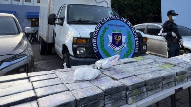 Foto de Allanaron una vivienda en Arroyo Hondo y decomisaron 155 paquetes de presunta cocaína