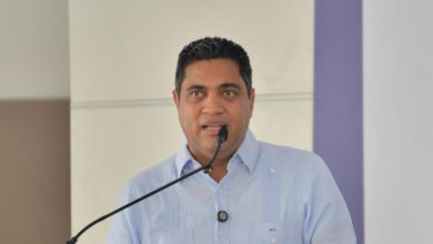 Foto de Ministro Kelvin Cruz pidió a Leedom aceptar que los niños participen en Carib Kids