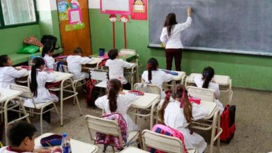 Foto de Padres de estudiantes rechazaron el proyecto de ley que habría facilitado la expansión de organizaciones y bancos ecuestres
