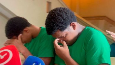 Foto de Encarcelados dos hermanos acusados ​​de matar al repartidor del alcalde de Hato de Santiago