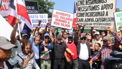 Foto de Campesinos marchan en Palacio Nacional para exigir mejores condiciones laborales
