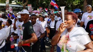 Foto de Organizaciones sociales, amas de casa y desempleados denuncian el alto coste de la vida