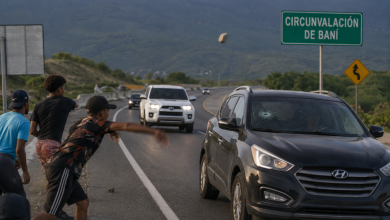 Foto de En la carretera de circunvalación de Bani arrojan piedras a los vehículos que circulan, lo denuncian los propietarios de vehículos