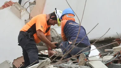 Foto de Rescatistas despliegan drones y perros para evaluar el rescate de un niño en Venezuela