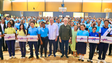 Foto de Abinador destacó el desarrollo de Montecristi con el puerto de Manzanillo “importante para el presente y futuro de la juventud”.