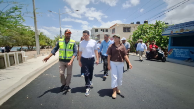 Foto de David Collado supervisa los últimos pasos de la renovación de Playa El Faro y anuncia su apertura – ACN (República Dominicana)