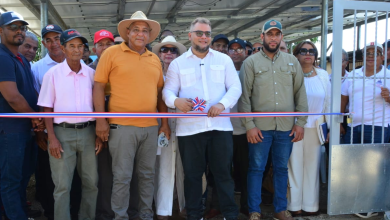 Foto de FEDA entrega sistemas de energía solar a ganaderos en Montecristi – ACN (República Dominicana)