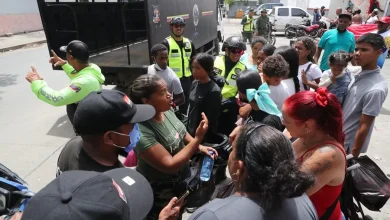 Foto de Tensiones y protestas en La Guerra entre los evacuados venezolanos por el terremoto
