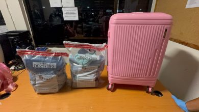 Foto de Interceptan en el AILA a dos colombianas con 13 prendas de vestir impregnadas de presunta cocaína