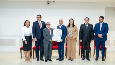 Foto de Senado entrega reconocimientos a varias personalidades de la sociedad dominicana por su trayectoria