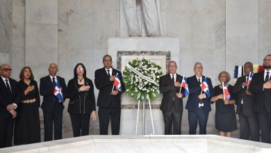 Foto de Exaltan legado de Duarte en 150 aniversario de su fallecimiento