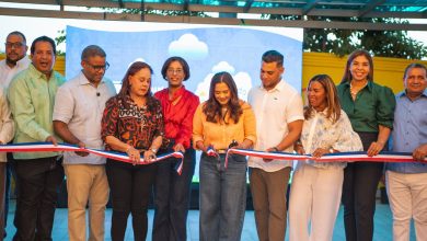 Foto de Karina reinaugura el Parque Infantil “El Mundo de los Colores”