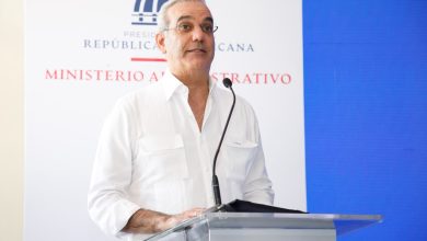 Foto de Abinader atribuye a los productores