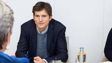 Foto de Ashton Kutcher deja Sound Ventures para iniciar una nueva firma de capital riesgo con Morgan Baylor