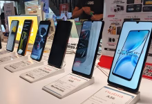 Foto de China está reinventando los teléfonos inteligentes en torno a agentes de inteligencia artificial. El NaviX de ZTE se agotó en cuestión de horas.