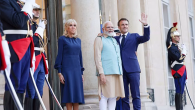 Foto de Macron y Modi cortejan a los directores ejecutivos de tecnología en la carrera por la infraestructura de IA