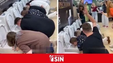 Foto de Los concursos en Rusia premian a quienes beben en los retretes y generan polémica en las redes sociales