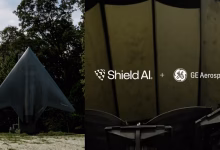 Foto de X-BAT de Shield AI: avión de combate AI sin pista